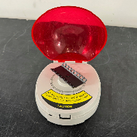 Benchmark myfuge Mini Centrifuge image 2